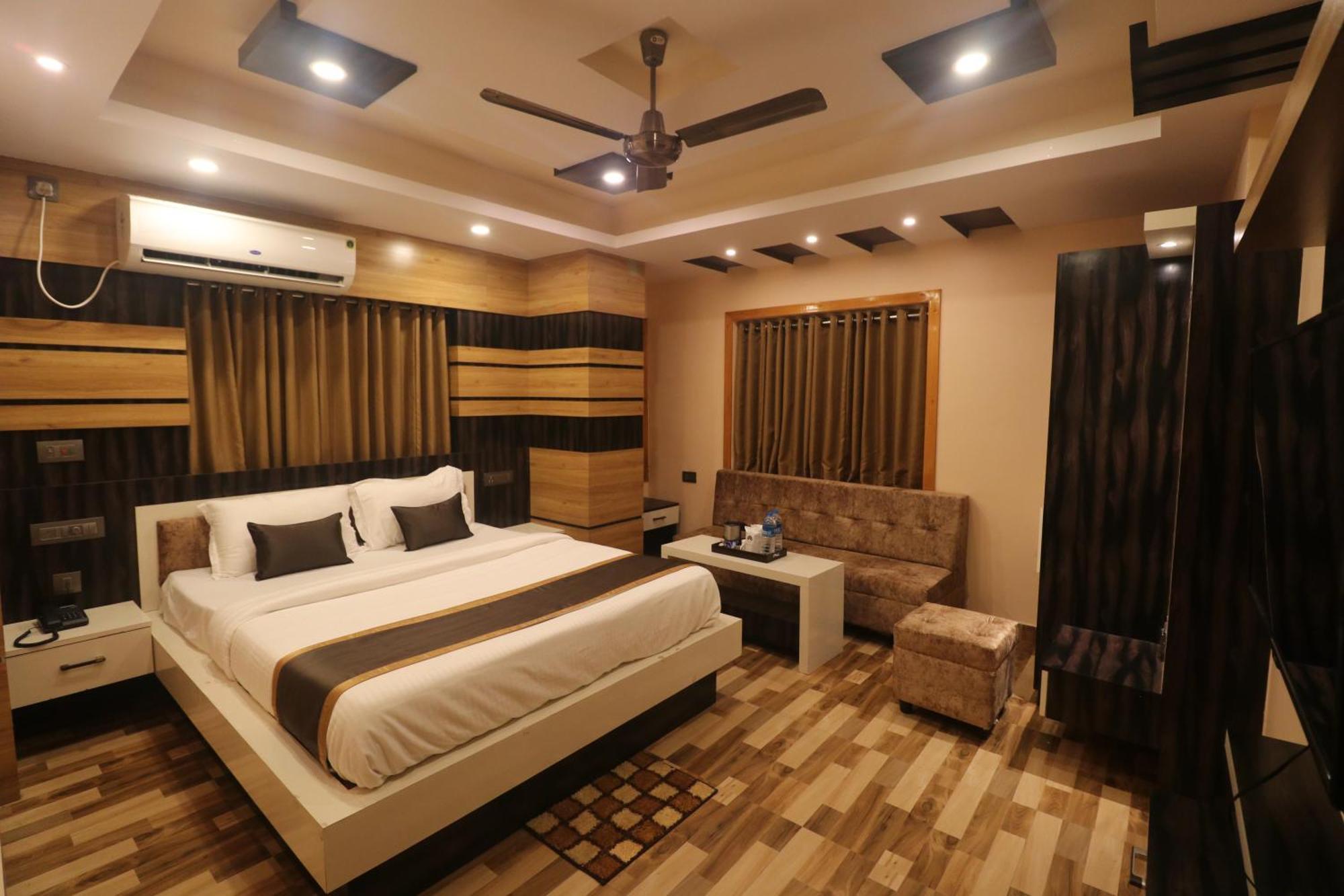 Mohar Residency Hotell Calcutta Exteriör bild