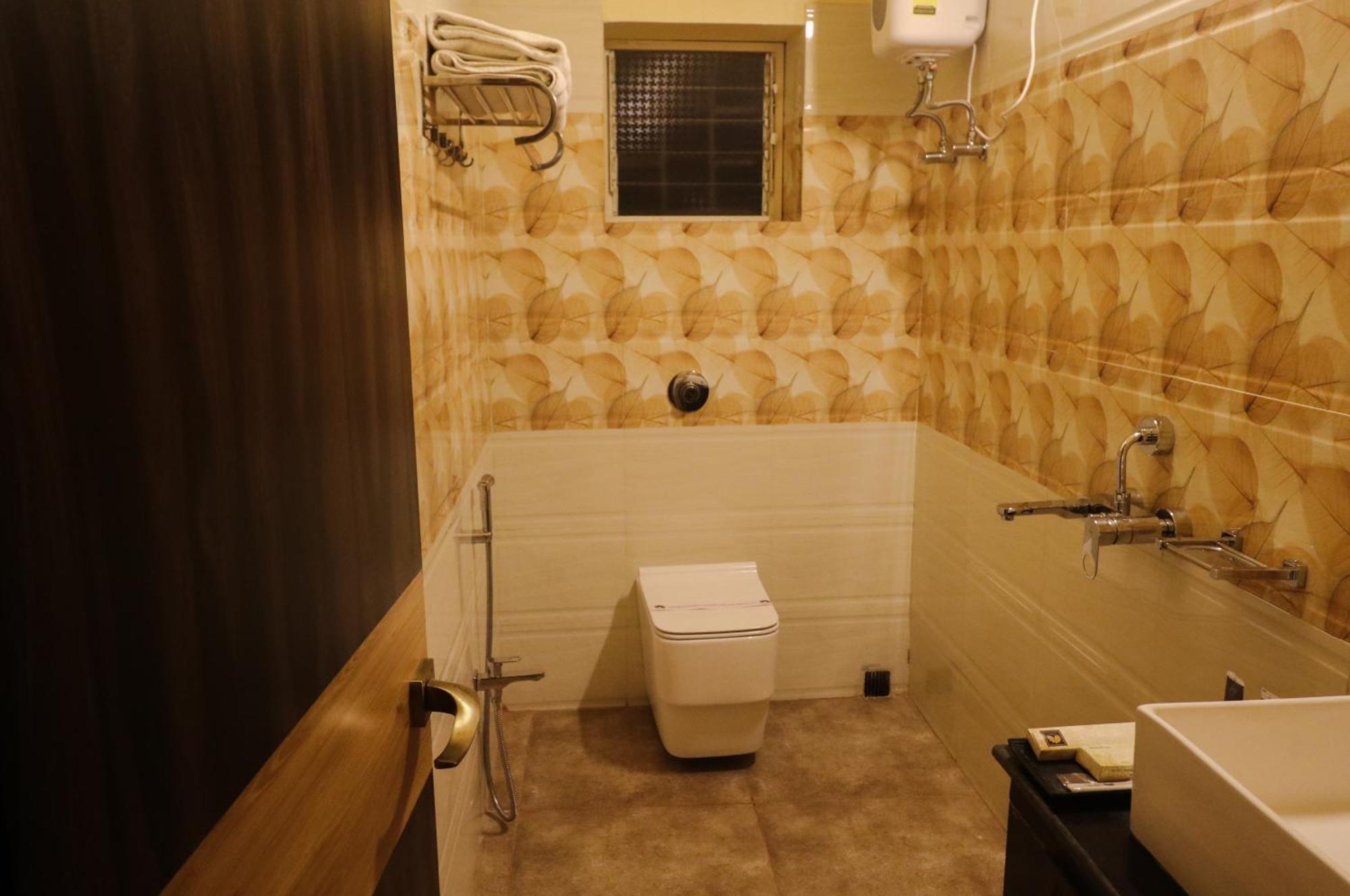 Mohar Residency Hotell Calcutta Exteriör bild